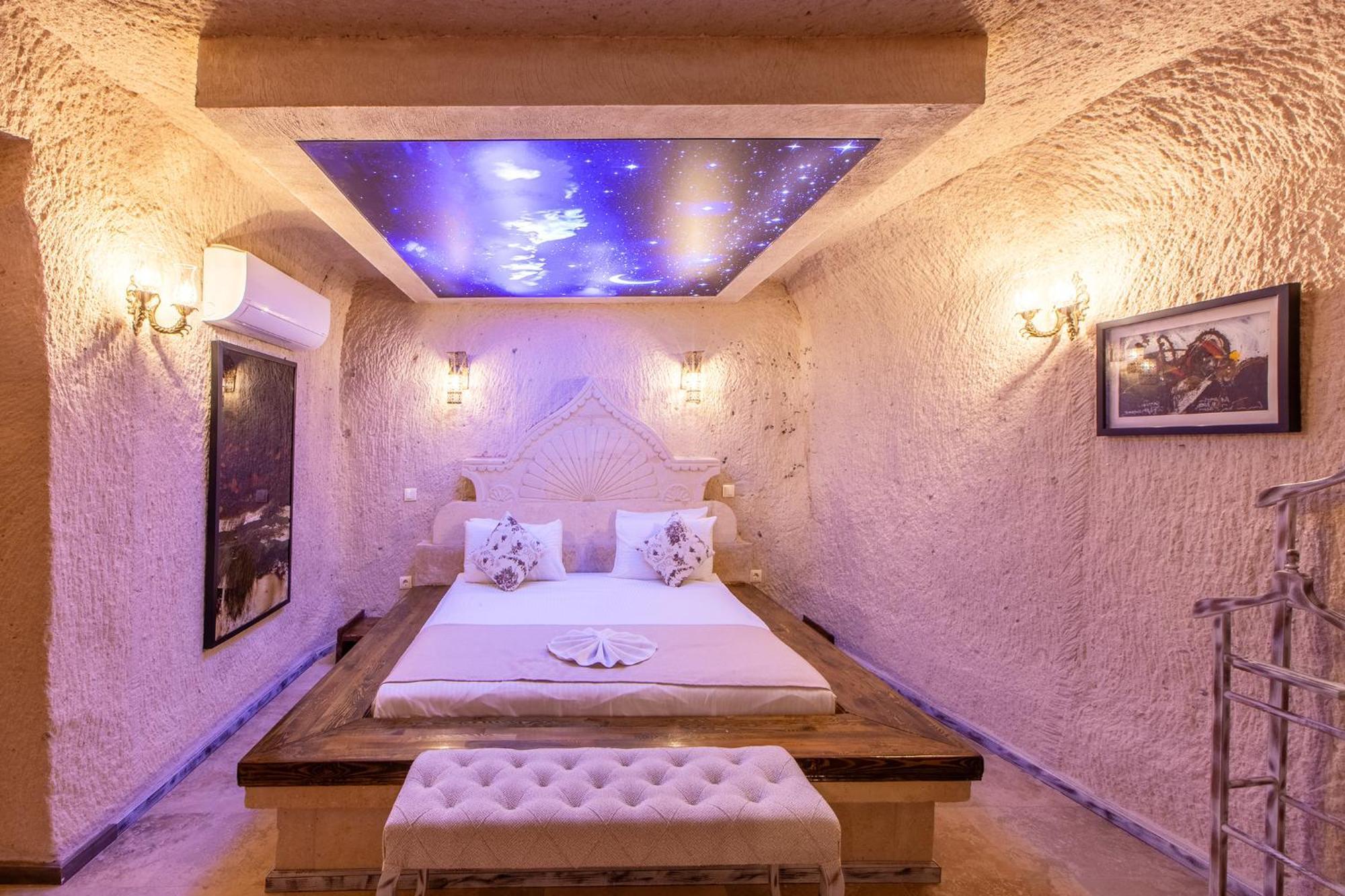 Karlik Cave Suite Cappadocia Ючхисар Екстериор снимка